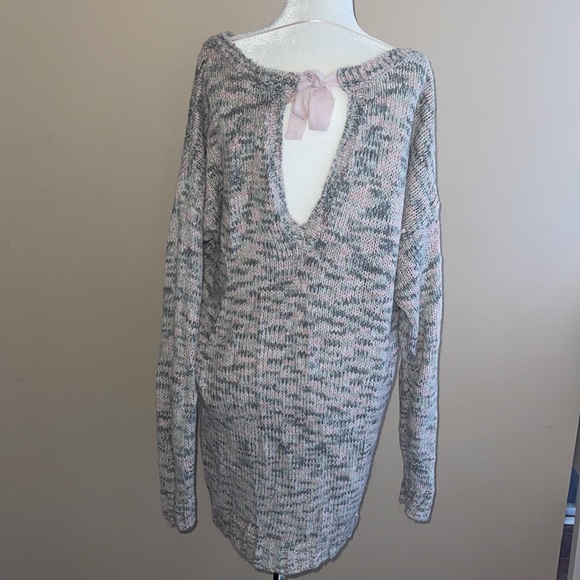 Thyme Maternity Comfy Pink Bow Sweater XL - Picture 8 of 14